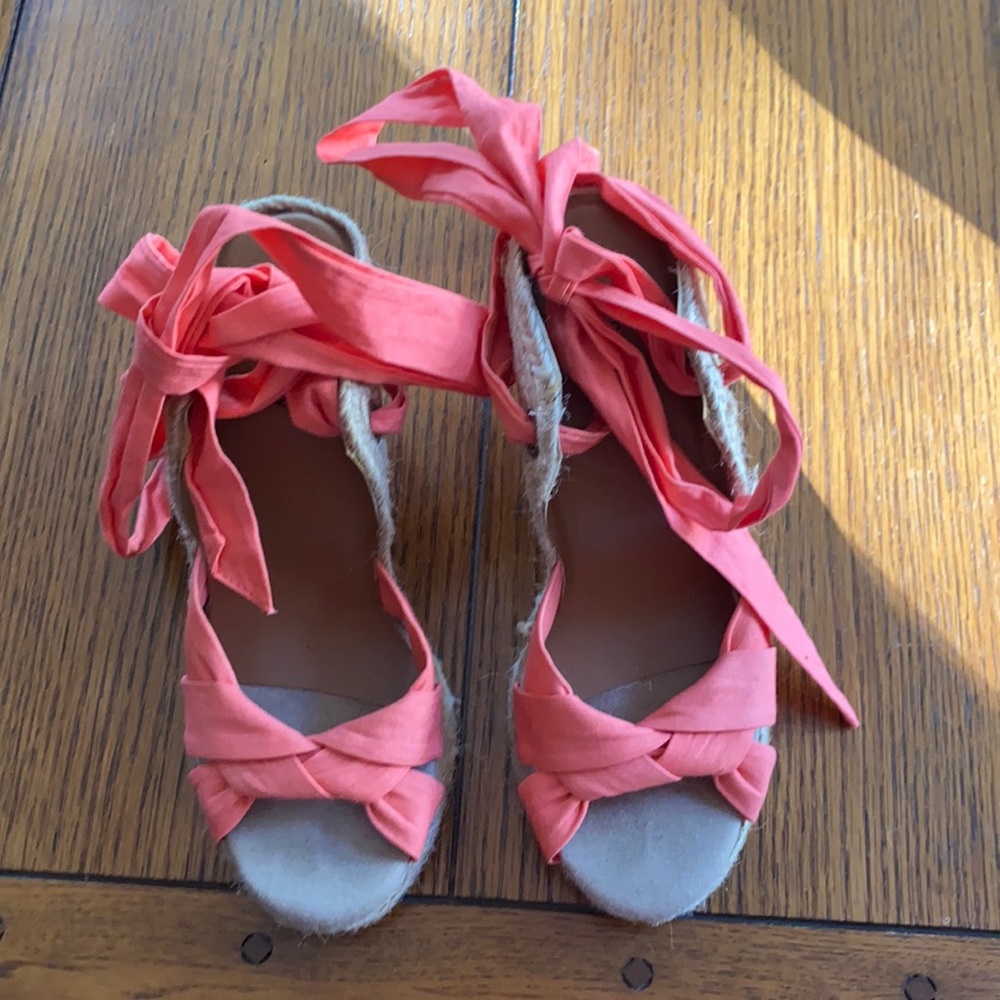 tie up wedges